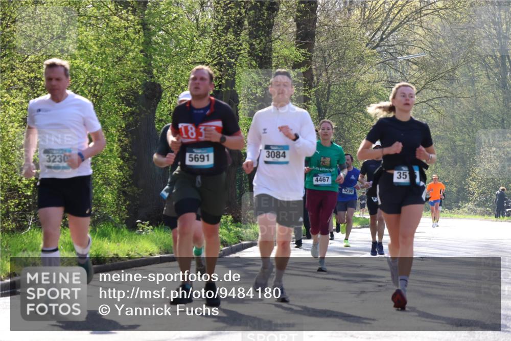 12.04.2026 - 45. Internationalen Wilhelmsburger Insellauf Yannick Fuchs http://msf.ph/oto/9484180 12.04.2026 10:26:18 Laufen 183, 3230, 5691, 3084, 4467, 3238, 45, 35 meine-sportfotos.de