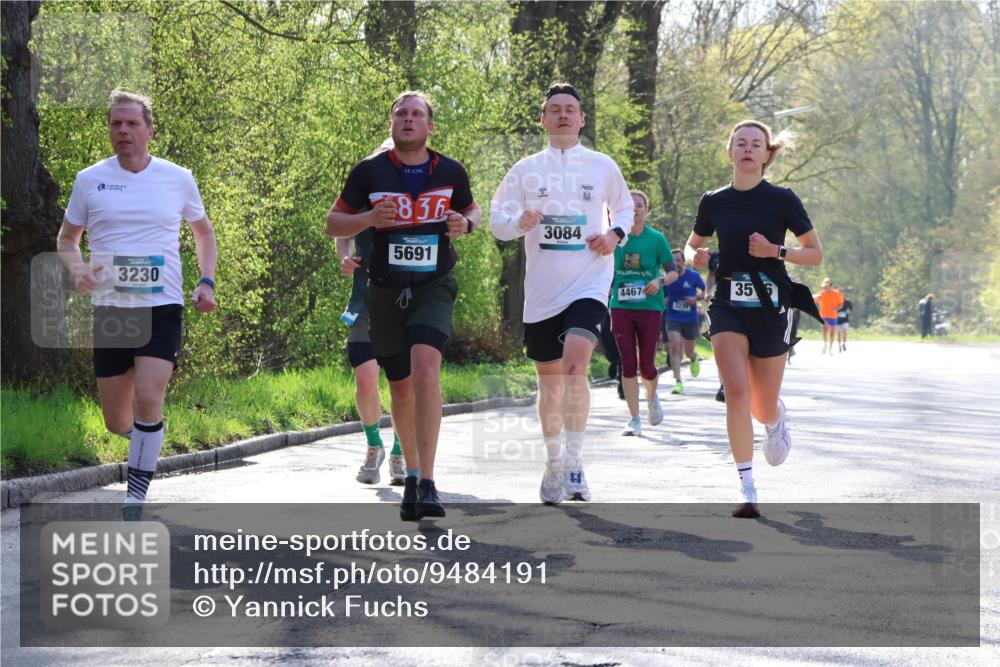 12.04.2026 - 45. Internationalen Wilhelmsburger Insellauf Yannick Fuchs http://msf.ph/oto/9484191 12.04.2026 10:26:19 Laufen 836, 3084, 3230, 5691, 2053, 44674, 35, 6, 3230 meine-sportfotos.de