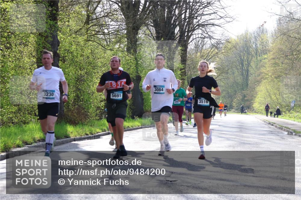 12.04.2026 - 45. Internationalen Wilhelmsburger Insellauf Yannick Fuchs http://msf.ph/oto/9484200 12.04.2026 10:26:20 Laufen 836, 3230, 5691, 3084, 4467, 3516, 3238 meine-sportfotos.de