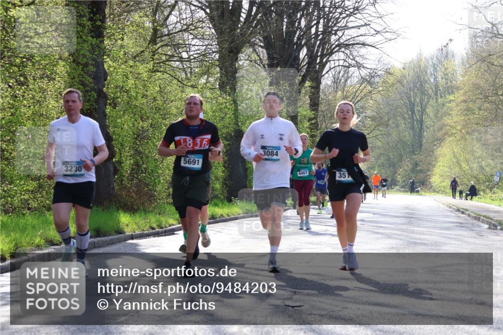 12.04.2026 - 45. Internationalen Wilhelmsburger Insellauf Yannick Fuchs http://msf.ph/oto/9484203 12.04.2026 10:26:20 Laufen 1836, 3084, 5691, 3230, 4467, 3238, 351 meine-sportfotos.de