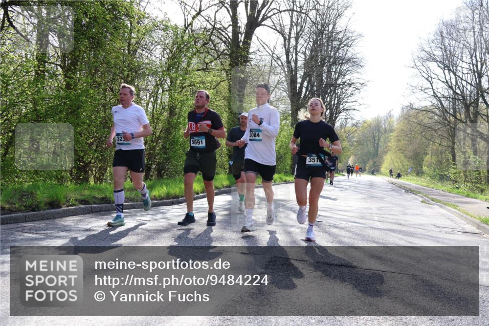 12.04.2026 - 45. Internationalen Wilhelmsburger Insellauf Yannick Fuchs http://msf.ph/oto/9484224 12.04.2026 10:26:21 Laufen 323, 18, 5691, 3084, 351 meine-sportfotos.de