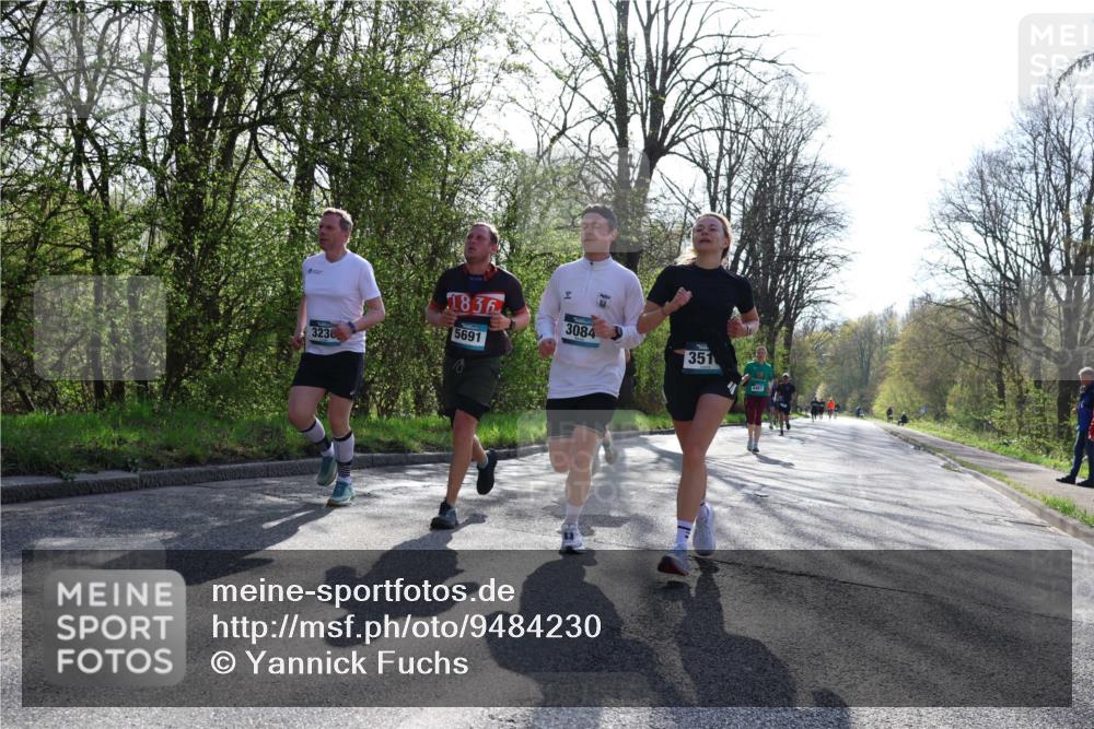 12.04.2026 - 45. Internationalen Wilhelmsburger Insellauf Yannick Fuchs http://msf.ph/oto/9484230 12.04.2026 10:26:22 Laufen 3230, 1836, 5691, 3084, 351 meine-sportfotos.de