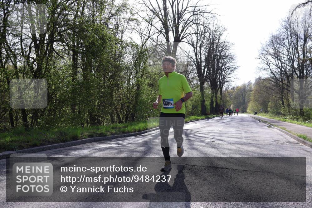 12.04.2026 - 45. Internationalen Wilhelmsburger Insellauf Yannick Fuchs http://msf.ph/oto/9484237 12.04.2026 10:33:30 Laufen 5805 meine-sportfotos.de