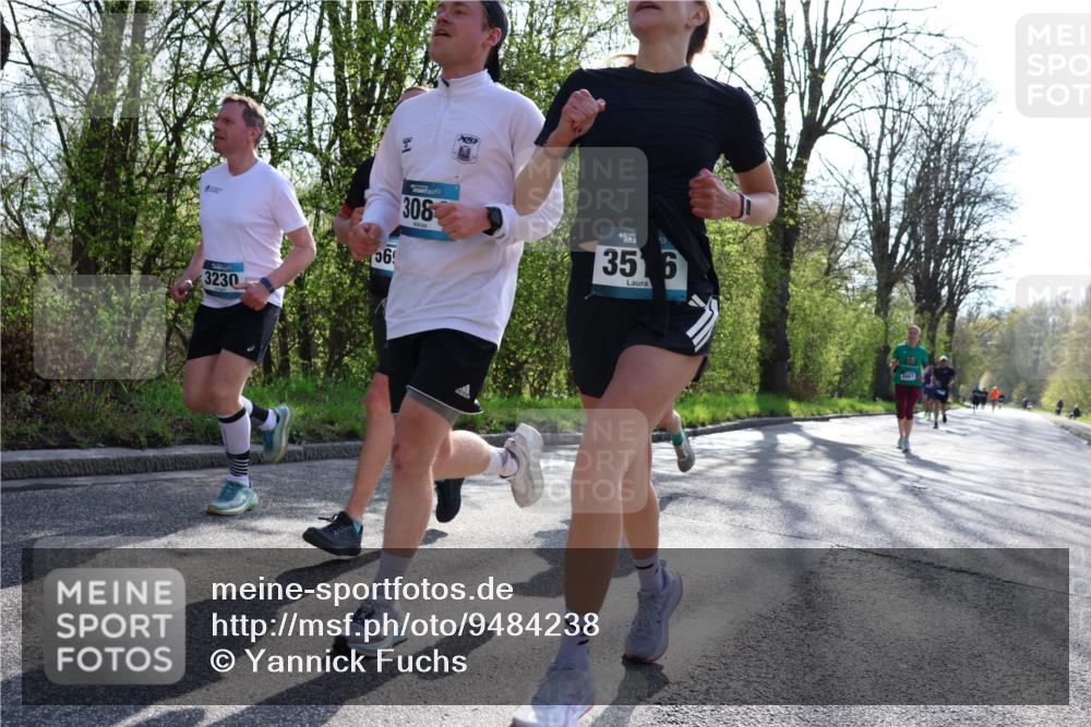 12.04.2026 - 45. Internationalen Wilhelmsburger Insellauf Yannick Fuchs http://msf.ph/oto/9484238 12.04.2026 10:26:23 Laufen 3230, 06, 308, 35, 6, 4467 meine-sportfotos.de