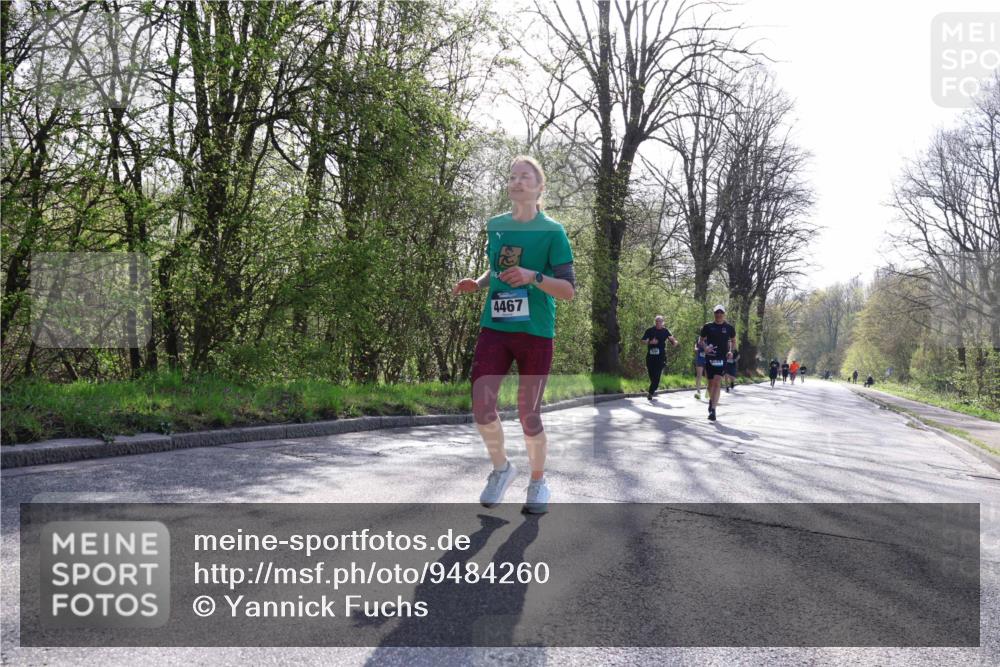 12.04.2026 - 45. Internationalen Wilhelmsburger Insellauf Yannick Fuchs http://msf.ph/oto/9484260 12.04.2026 10:26:26 Laufen 4467, 4544 meine-sportfotos.de
