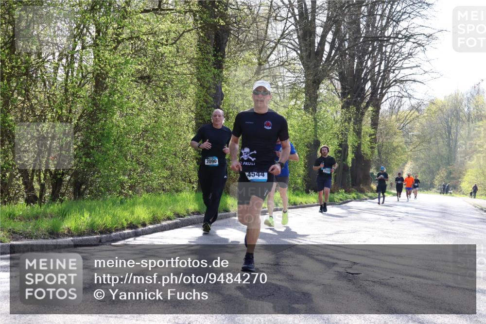 12.04.2026 - 45. Internationalen Wilhelmsburger Insellauf Yannick Fuchs http://msf.ph/oto/9484270 12.04.2026 10:26:27 Laufen 2090, 4544 meine-sportfotos.de