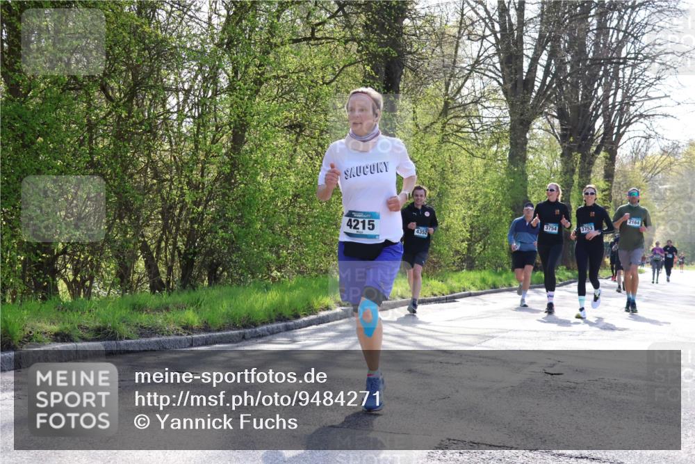 12.04.2026 - 45. Internationalen Wilhelmsburger Insellauf Yannick Fuchs http://msf.ph/oto/9484271 12.04.2026 10:45:55 Laufen 4215, 3754, 4352, 58, 2164, 3753 meine-sportfotos.de
