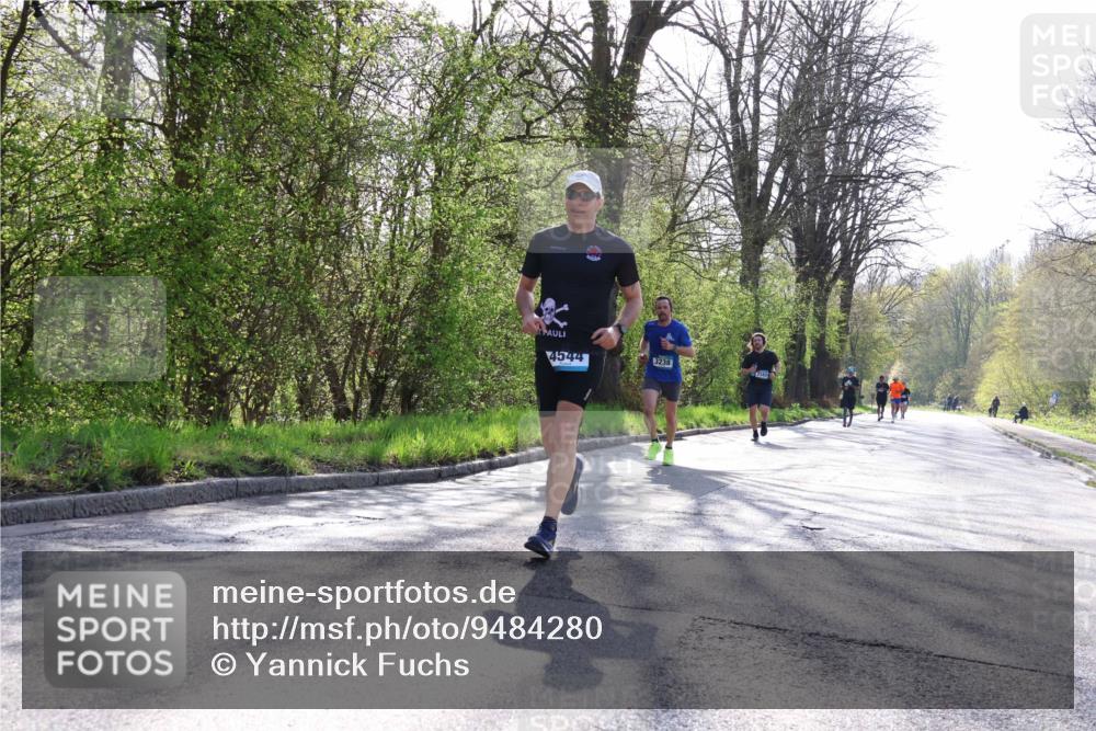 12.04.2026 - 45. Internationalen Wilhelmsburger Insellauf Yannick Fuchs http://msf.ph/oto/9484280 12.04.2026 10:26:28 Laufen 4544, 3238 meine-sportfotos.de