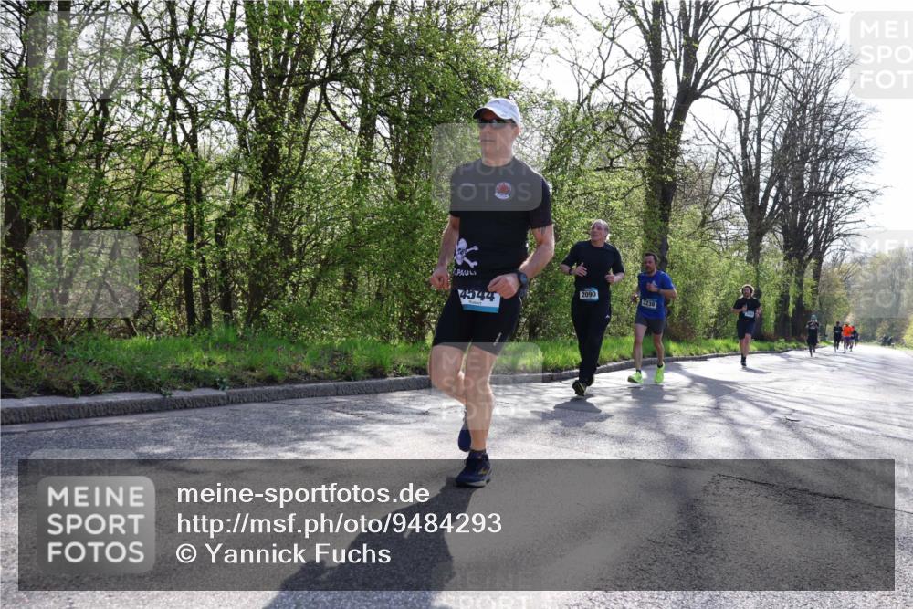 12.04.2026 - 45. Internationalen Wilhelmsburger Insellauf Yannick Fuchs http://msf.ph/oto/9484293 12.04.2026 10:26:28 Laufen 4544, 2090, 3238 meine-sportfotos.de
