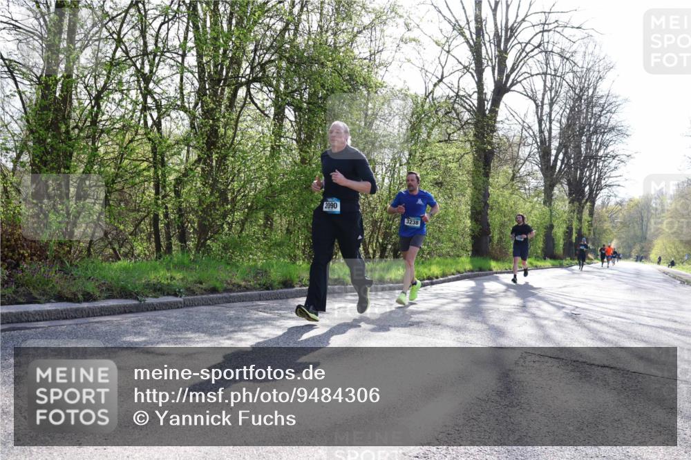 12.04.2026 - 45. Internationalen Wilhelmsburger Insellauf Yannick Fuchs http://msf.ph/oto/9484306 12.04.2026 10:26:29 Laufen 2090, 3238 meine-sportfotos.de