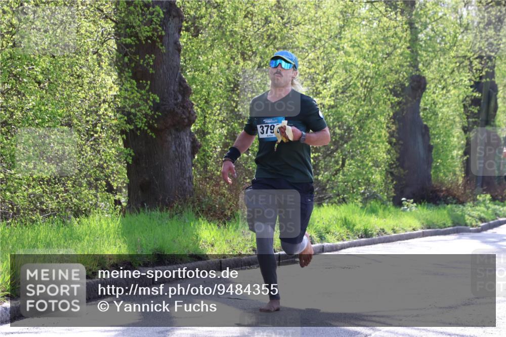 12.04.2026 - 45. Internationalen Wilhelmsburger Insellauf Yannick Fuchs http://msf.ph/oto/9484355 12.04.2026 10:26:35 Laufen 3797 meine-sportfotos.de