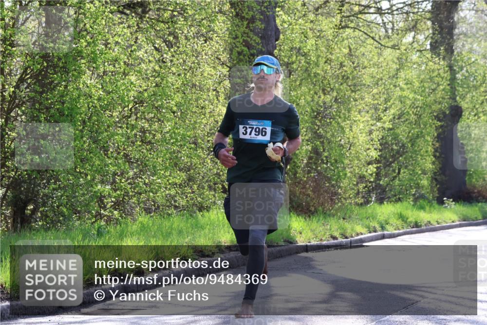12.04.2026 - 45. Internationalen Wilhelmsburger Insellauf Yannick Fuchs http://msf.ph/oto/9484369 12.04.2026 10:26:36 Laufen 3796 meine-sportfotos.de