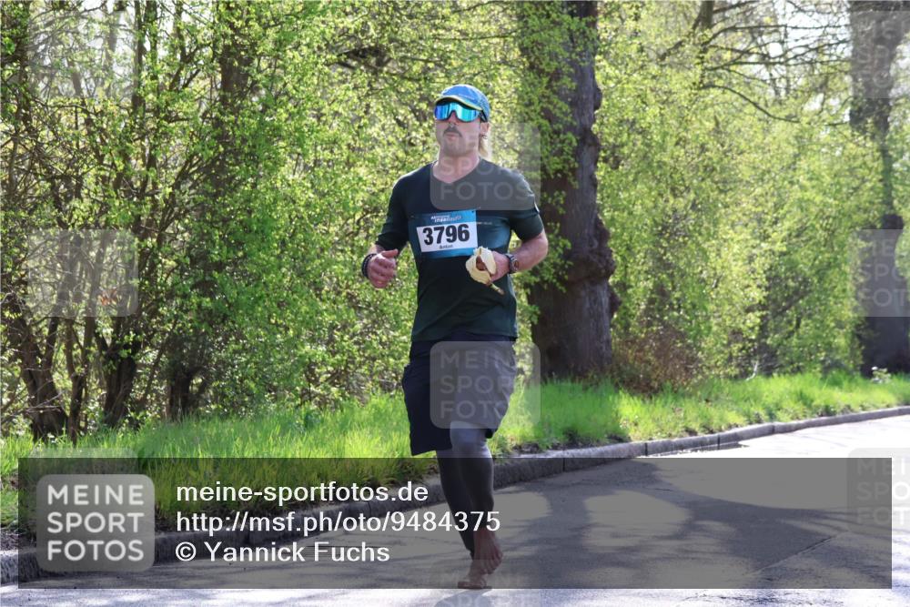 12.04.2026 - 45. Internationalen Wilhelmsburger Insellauf Yannick Fuchs http://msf.ph/oto/9484375 12.04.2026 10:26:36 Laufen 3796 meine-sportfotos.de