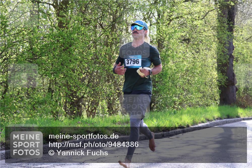 12.04.2026 - 45. Internationalen Wilhelmsburger Insellauf Yannick Fuchs http://msf.ph/oto/9484386 12.04.2026 10:26:37 Laufen 3796 meine-sportfotos.de