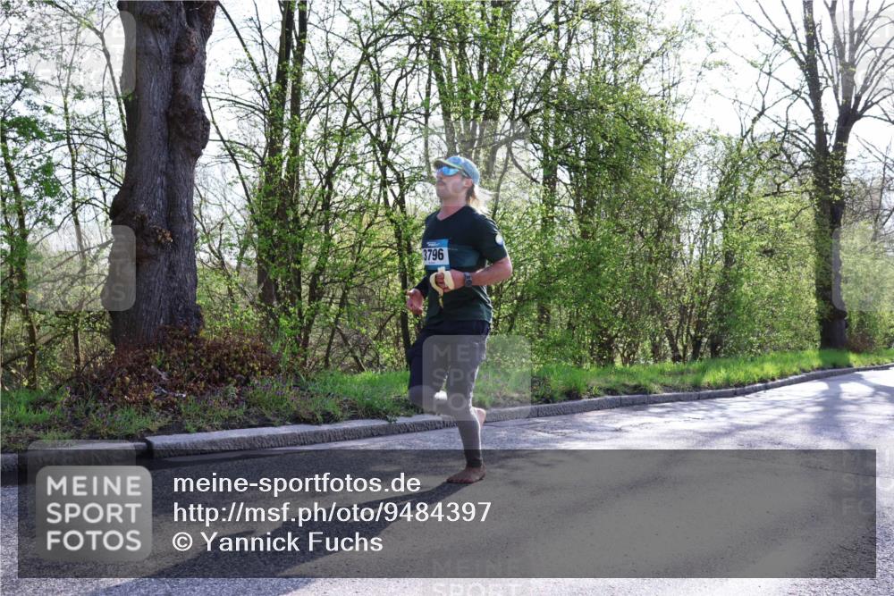 12.04.2026 - 45. Internationalen Wilhelmsburger Insellauf Yannick Fuchs http://msf.ph/oto/9484397 12.04.2026 10:26:38 Laufen 3796 meine-sportfotos.de
