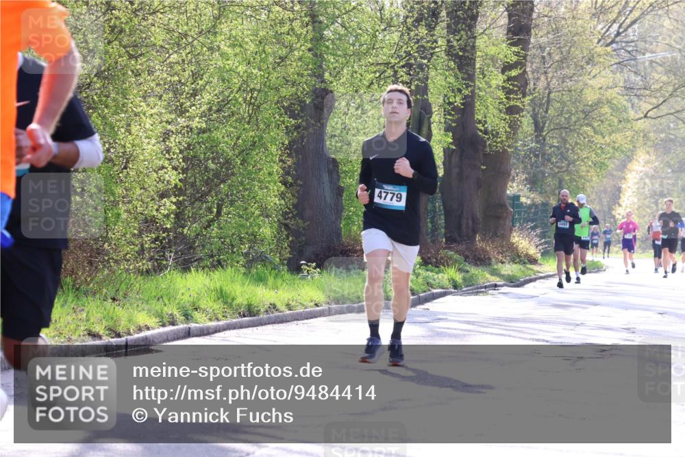 12.04.2026 - 45. Internationalen Wilhelmsburger Insellauf Yannick Fuchs http://msf.ph/oto/9484414 12.04.2026 10:26:41 Laufen 4779, 3492 meine-sportfotos.de