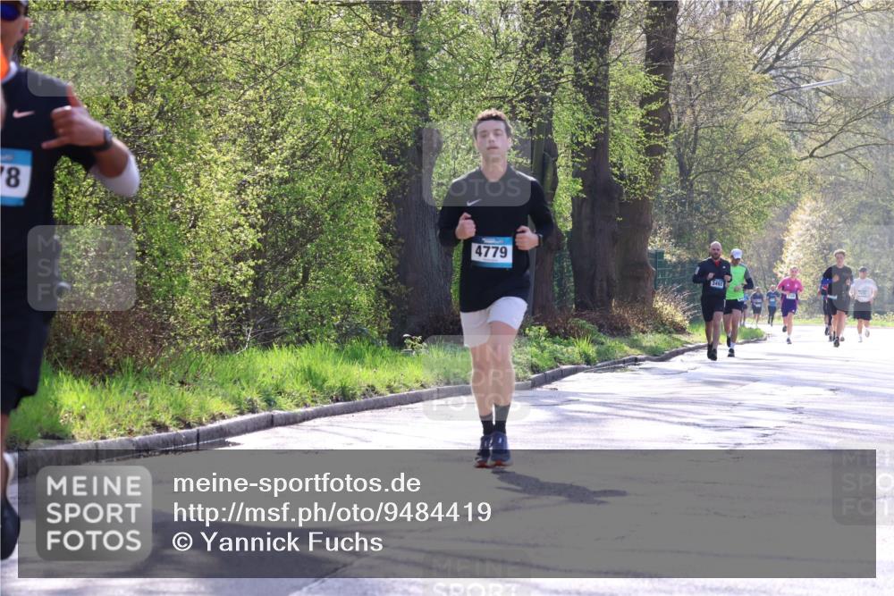 12.04.2026 - 45. Internationalen Wilhelmsburger Insellauf Yannick Fuchs http://msf.ph/oto/9484419 12.04.2026 10:26:41 Laufen 8, 4779, 3492 meine-sportfotos.de