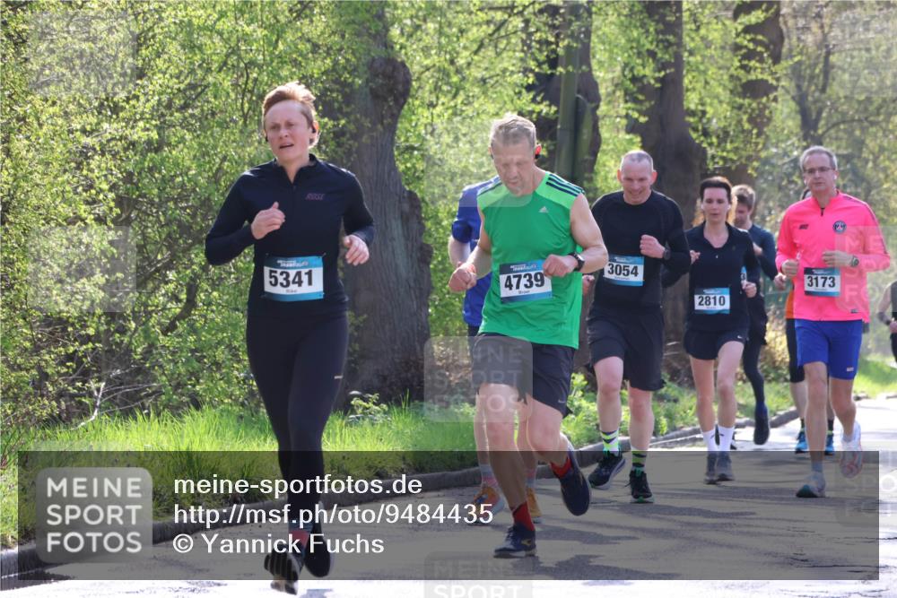 12.04.2026 - 45. Internationalen Wilhelmsburger Insellauf Yannick Fuchs http://msf.ph/oto/9484435 12.04.2026 10:33:42 Laufen 5341, 4739, 3054, 2810, 3173 meine-sportfotos.de