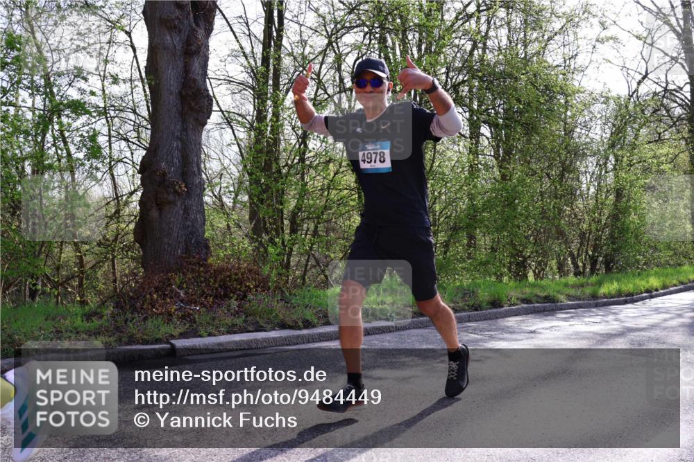 12.04.2026 - 45. Internationalen Wilhelmsburger Insellauf Yannick Fuchs http://msf.ph/oto/9484449 12.04.2026 10:26:44 Laufen 4978 meine-sportfotos.de
