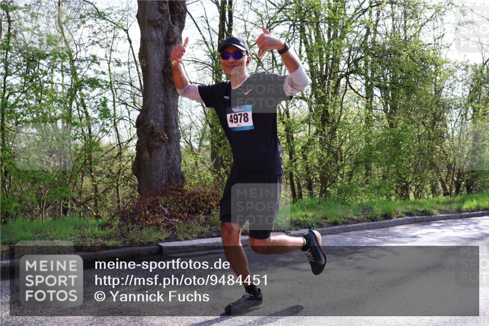 12.04.2026 - 45. Internationalen Wilhelmsburger Insellauf Yannick Fuchs http://msf.ph/oto/9484451 12.04.2026 10:26:44 Laufen 4978 meine-sportfotos.de