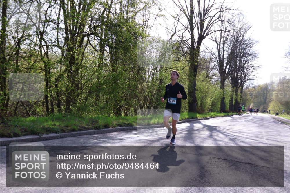 12.04.2026 - 45. Internationalen Wilhelmsburger Insellauf Yannick Fuchs http://msf.ph/oto/9484464 12.04.2026 10:26:45 Laufen 4779 meine-sportfotos.de