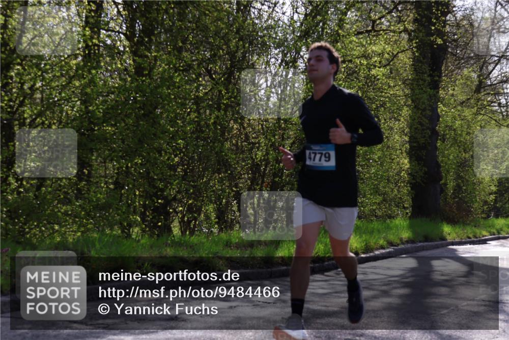 12.04.2026 - 45. Internationalen Wilhelmsburger Insellauf Yannick Fuchs http://msf.ph/oto/9484466 12.04.2026 10:26:45 Laufen 4779 meine-sportfotos.de