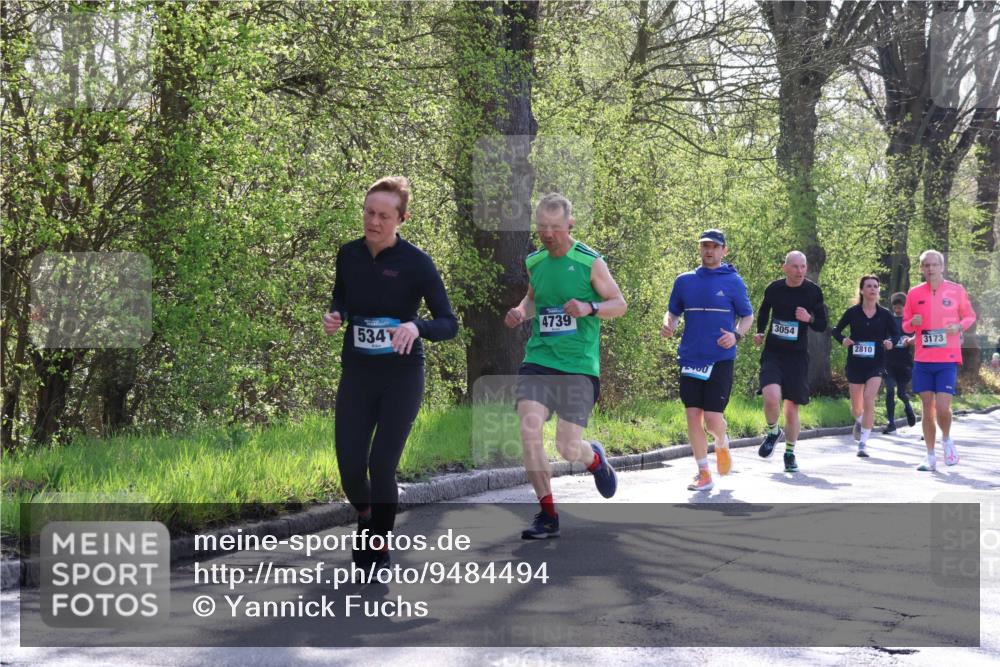 12.04.2026 - 45. Internationalen Wilhelmsburger Insellauf Yannick Fuchs http://msf.ph/oto/9484494 12.04.2026 10:33:45 Laufen 534, 4739, 700, 3054, 3173, 2810 meine-sportfotos.de