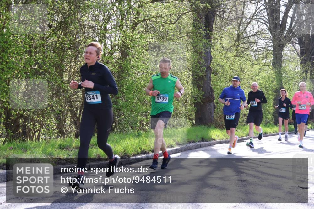 12.04.2026 - 45. Internationalen Wilhelmsburger Insellauf Yannick Fuchs http://msf.ph/oto/9484511 12.04.2026 10:33:46 Laufen 5341, 4739, 2460, 3054, 2810, 3173 meine-sportfotos.de