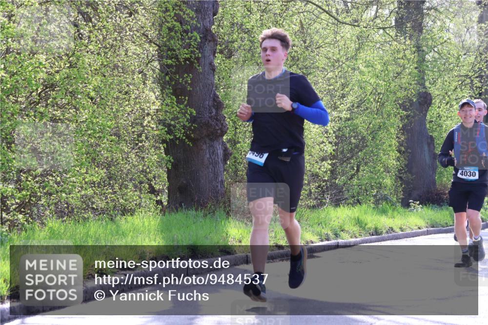 12.04.2026 - 45. Internationalen Wilhelmsburger Insellauf Yannick Fuchs http://msf.ph/oto/9484537 12.04.2026 10:26:59 Laufen 496, 4030 meine-sportfotos.de