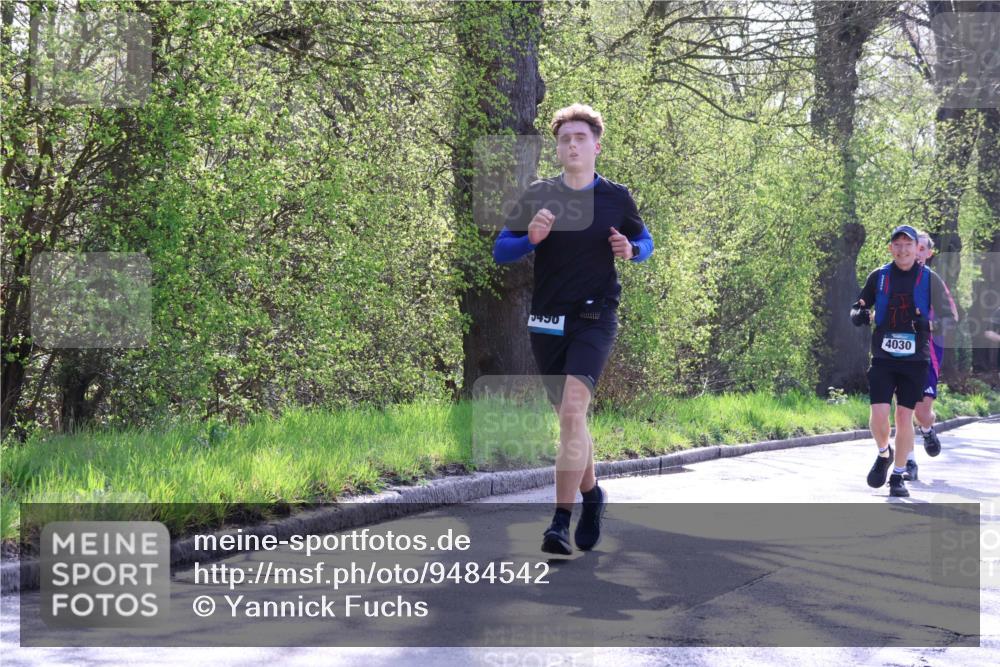 12.04.2026 - 45. Internationalen Wilhelmsburger Insellauf Yannick Fuchs http://msf.ph/oto/9484542 12.04.2026 10:26:59 Laufen 4030 meine-sportfotos.de