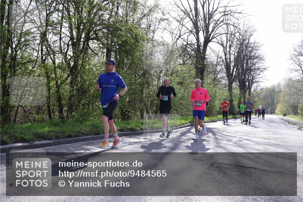 12.04.2026 - 45. Internationalen Wilhelmsburger Insellauf Yannick Fuchs http://msf.ph/oto/9484565 12.04.2026 10:33:49 Laufen 3054, 3173 meine-sportfotos.de