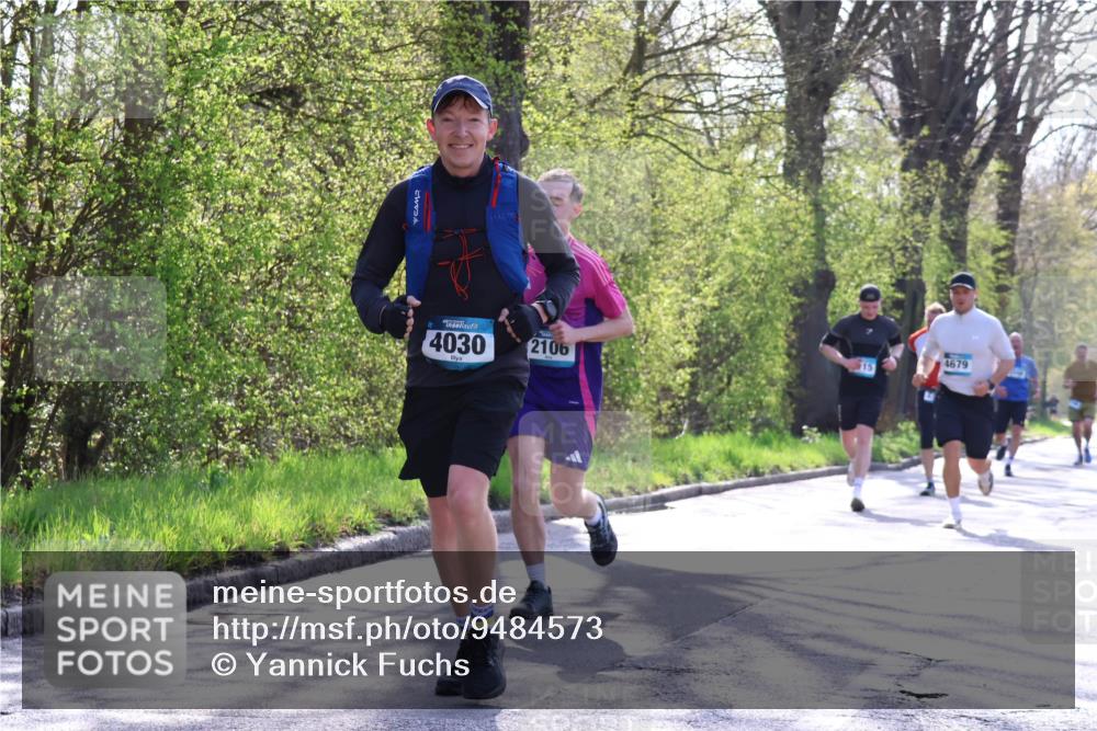 12.04.2026 - 45. Internationalen Wilhelmsburger Insellauf Yannick Fuchs http://msf.ph/oto/9484573 12.04.2026 10:27:02 Laufen 4030, 2106, 4679 meine-sportfotos.de