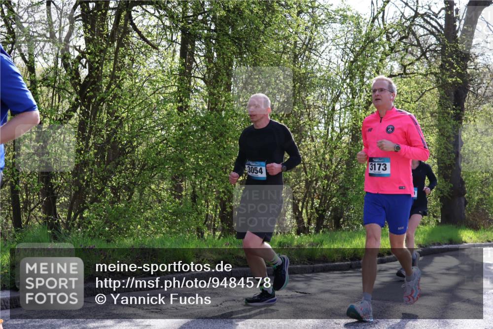 12.04.2026 - 45. Internationalen Wilhelmsburger Insellauf Yannick Fuchs http://msf.ph/oto/9484578 12.04.2026 10:33:50 Laufen 3054, 3173 meine-sportfotos.de