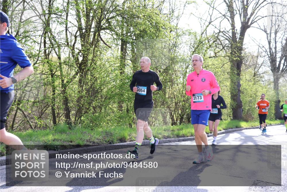 12.04.2026 - 45. Internationalen Wilhelmsburger Insellauf Yannick Fuchs http://msf.ph/oto/9484580 12.04.2026 10:33:50 Laufen 3054, 3173, 2810 meine-sportfotos.de
