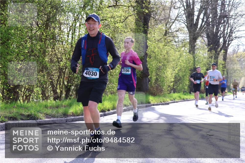 12.04.2026 - 45. Internationalen Wilhelmsburger Insellauf Yannick Fuchs http://msf.ph/oto/9484582 12.04.2026 10:27:03 Laufen 4030, 2106, 2015, 467 meine-sportfotos.de