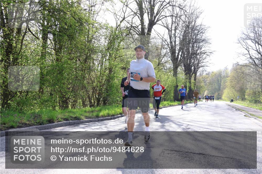12.04.2026 - 45. Internationalen Wilhelmsburger Insellauf Yannick Fuchs http://msf.ph/oto/9484628 12.04.2026 10:27:07 Laufen 46, 2710 meine-sportfotos.de