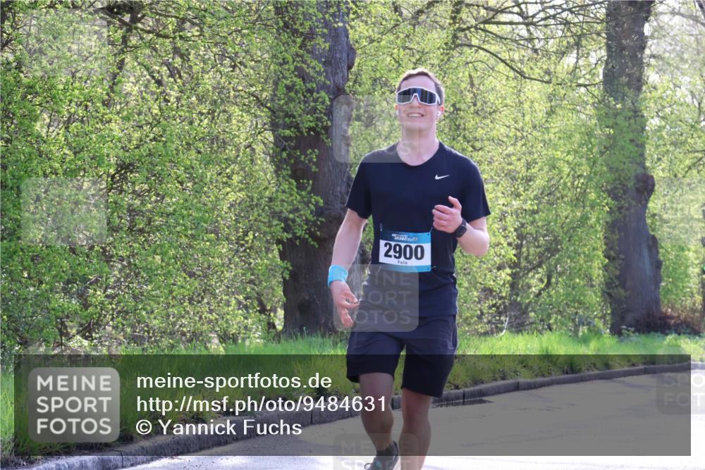 12.04.2026 - 45. Internationalen Wilhelmsburger Insellauf Yannick Fuchs http://msf.ph/oto/9484631 12.04.2026 10:46:04 Laufen 2900 meine-sportfotos.de