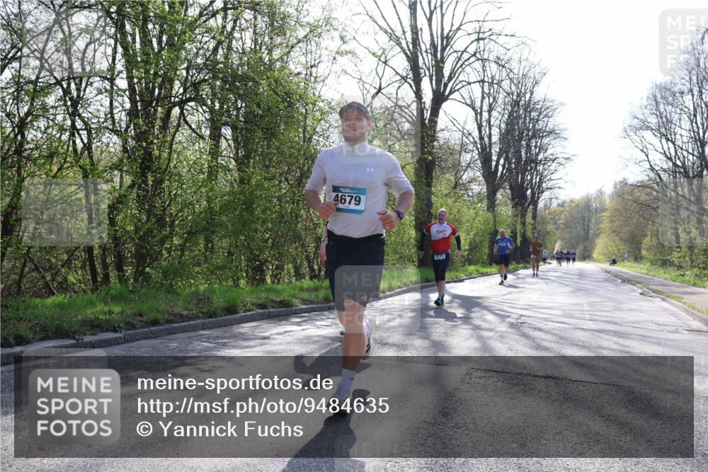 12.04.2026 - 45. Internationalen Wilhelmsburger Insellauf Yannick Fuchs http://msf.ph/oto/9484635 12.04.2026 10:27:07 Laufen 4679, 2710 meine-sportfotos.de