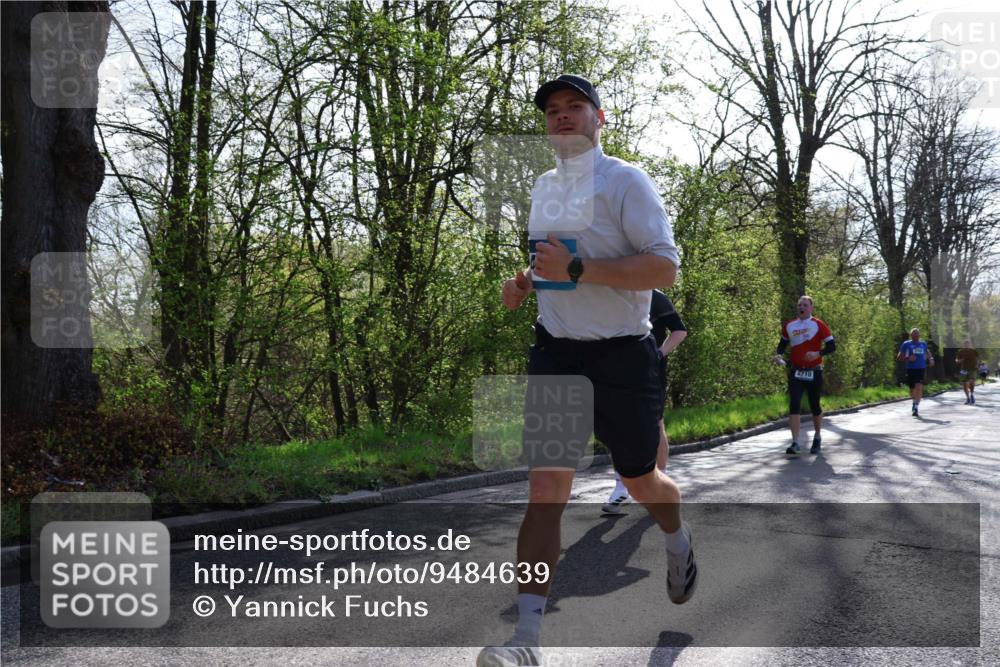 12.04.2026 - 45. Internationalen Wilhelmsburger Insellauf Yannick Fuchs http://msf.ph/oto/9484639 12.04.2026 10:27:08 Laufen 2710 meine-sportfotos.de