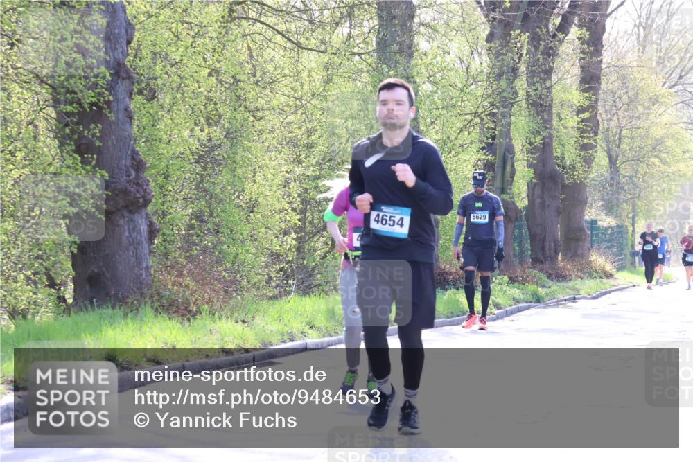 12.04.2026 - 45. Internationalen Wilhelmsburger Insellauf Yannick Fuchs http://msf.ph/oto/9484653 12.04.2026 10:46:08 Laufen 5629, 4654 meine-sportfotos.de