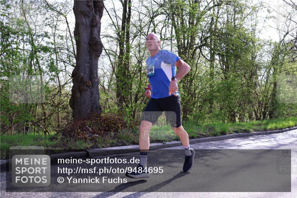 12.04.2026 - 45. Internationalen Wilhelmsburger Insellauf Yannick Fuchs http://msf.ph/oto/9484695 12.04.2026 10:27:12 Laufen 2568 meine-sportfotos.de