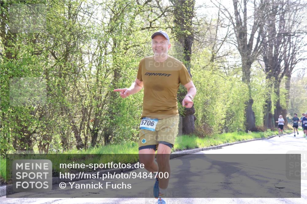 12.04.2026 - 45. Internationalen Wilhelmsburger Insellauf Yannick Fuchs http://msf.ph/oto/9484700 12.04.2026 10:27:14 Laufen 5706 meine-sportfotos.de