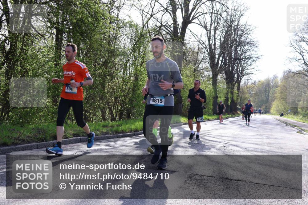 12.04.2026 - 45. Internationalen Wilhelmsburger Insellauf Yannick Fuchs http://msf.ph/oto/9484710 12.04.2026 10:33:53 Laufen 21, 50, 4815, 3345 meine-sportfotos.de