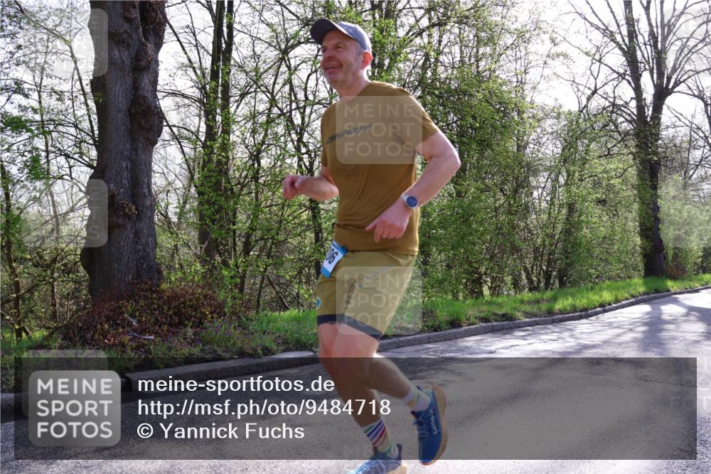 12.04.2026 - 45. Internationalen Wilhelmsburger Insellauf Yannick Fuchs http://msf.ph/oto/9484718 12.04.2026 10:27:15 Laufen 06 meine-sportfotos.de
