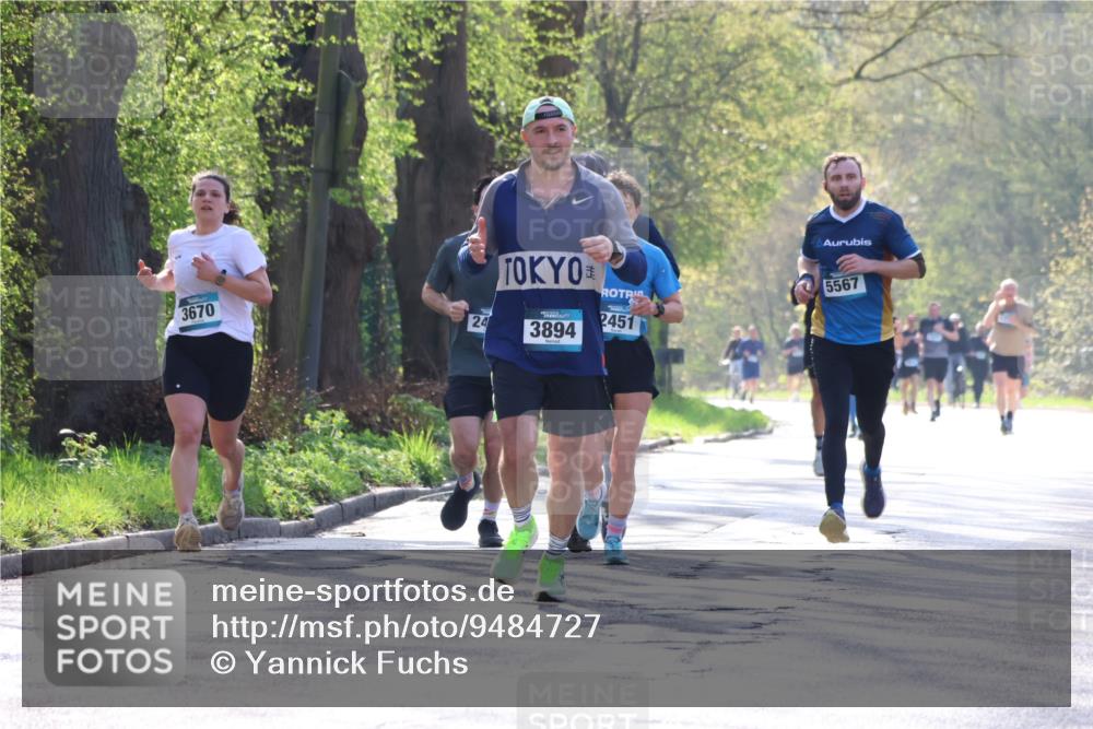 12.04.2026 - 45. Internationalen Wilhelmsburger Insellauf Yannick Fuchs http://msf.ph/oto/9484727 12.04.2026 10:27:17 Laufen 3670, 24, 3894, 2451, 5567 meine-sportfotos.de