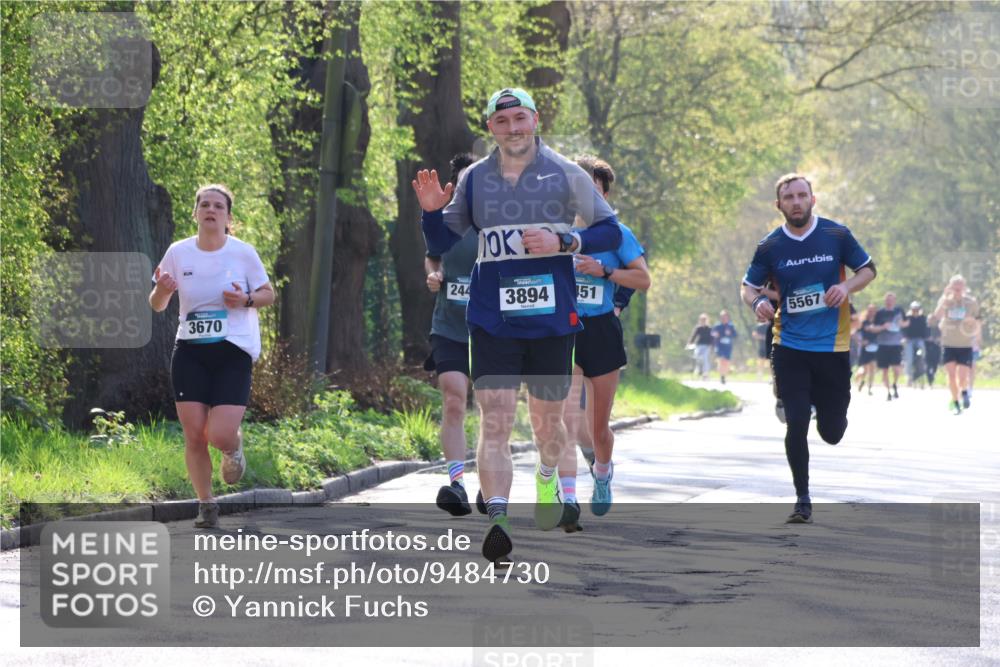 12.04.2026 - 45. Internationalen Wilhelmsburger Insellauf Yannick Fuchs http://msf.ph/oto/9484730 12.04.2026 10:27:17 Laufen 3670, 244, 3894, 51, 5567 meine-sportfotos.de