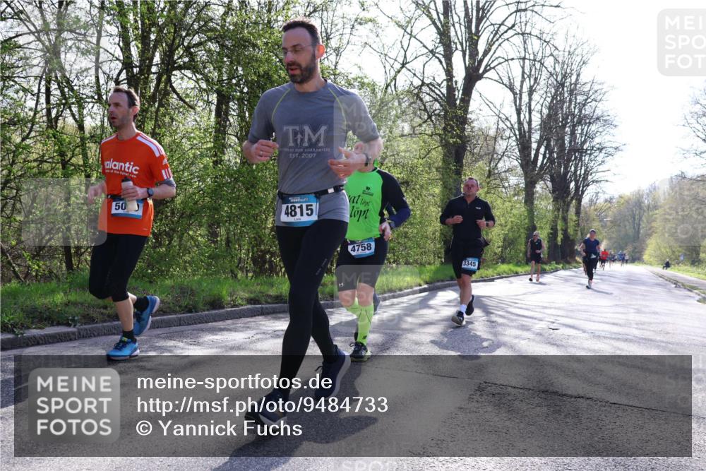 12.04.2026 - 45. Internationalen Wilhelmsburger Insellauf Yannick Fuchs http://msf.ph/oto/9484733 12.04.2026 10:33:54 Laufen 50, 2007, 4815, 4758, 3345 meine-sportfotos.de