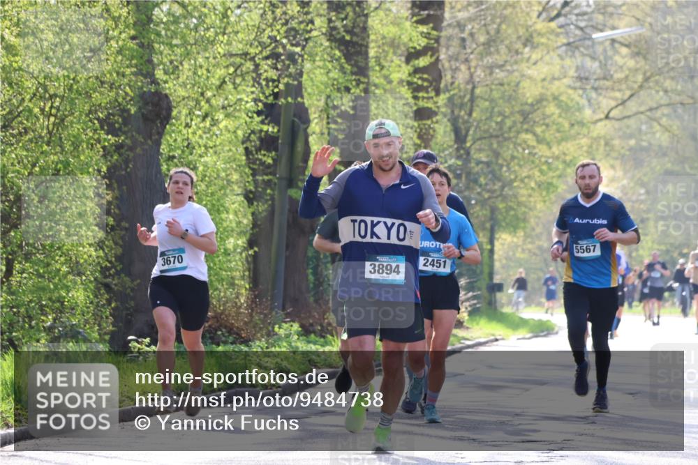 12.04.2026 - 45. Internationalen Wilhelmsburger Insellauf Yannick Fuchs http://msf.ph/oto/9484738 12.04.2026 10:27:18 Laufen 3670, 3894, 2451, 5567 meine-sportfotos.de
