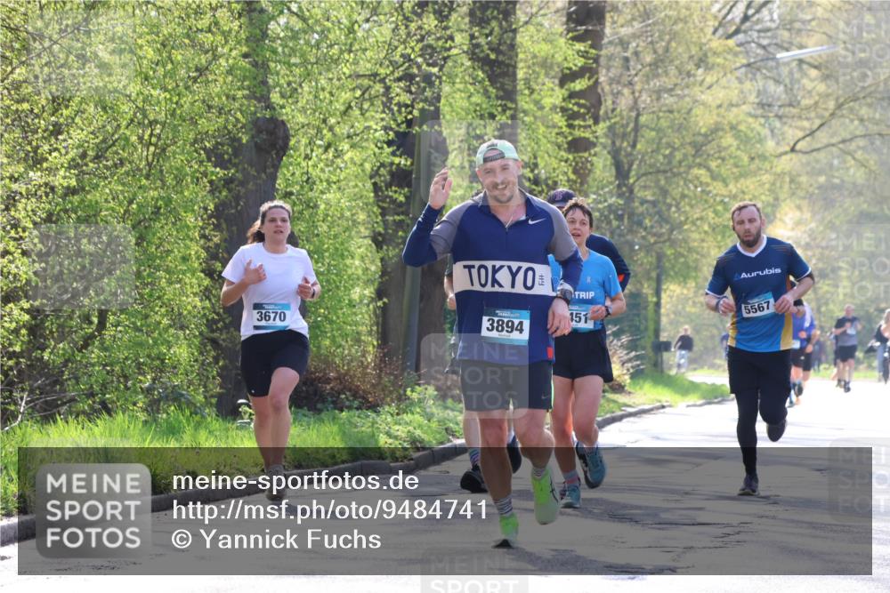 12.04.2026 - 45. Internationalen Wilhelmsburger Insellauf Yannick Fuchs http://msf.ph/oto/9484741 12.04.2026 10:27:18 Laufen 3670, 3894, 151, 5567 meine-sportfotos.de