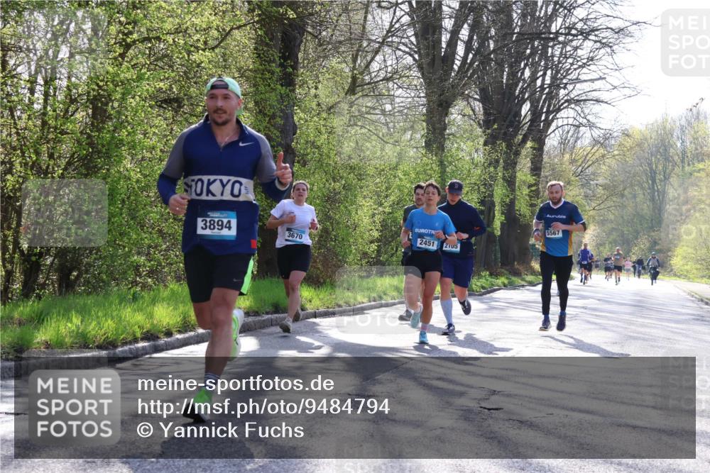 12.04.2026 - 45. Internationalen Wilhelmsburger Insellauf Yannick Fuchs http://msf.ph/oto/9484794 12.04.2026 10:27:21 Laufen 3894, 3670, 5567, 2451, 2105 meine-sportfotos.de